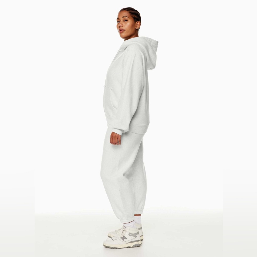 SOLD - NWOT | Aritzia TNA | Sweatfleece Bubble Fleece | Dark Emerald Green | S - Picture 4 of 12